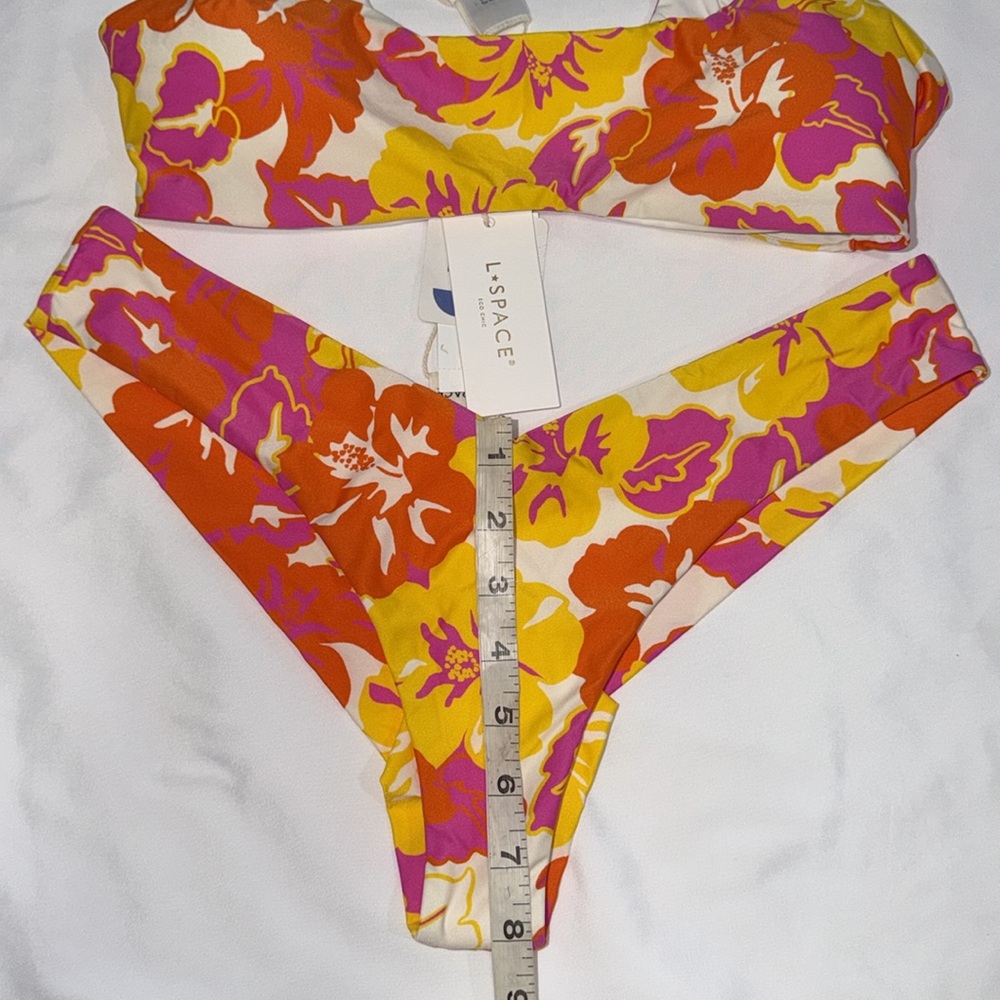 L*Space Prince Top &  Ella Bottom, Size M - Picture 8 of 10